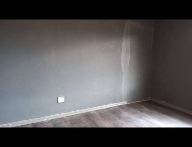 2 BEDROOM FLAT RENTED IN SUNNYRIDGE